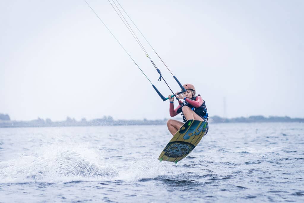 kitesurf salto corso